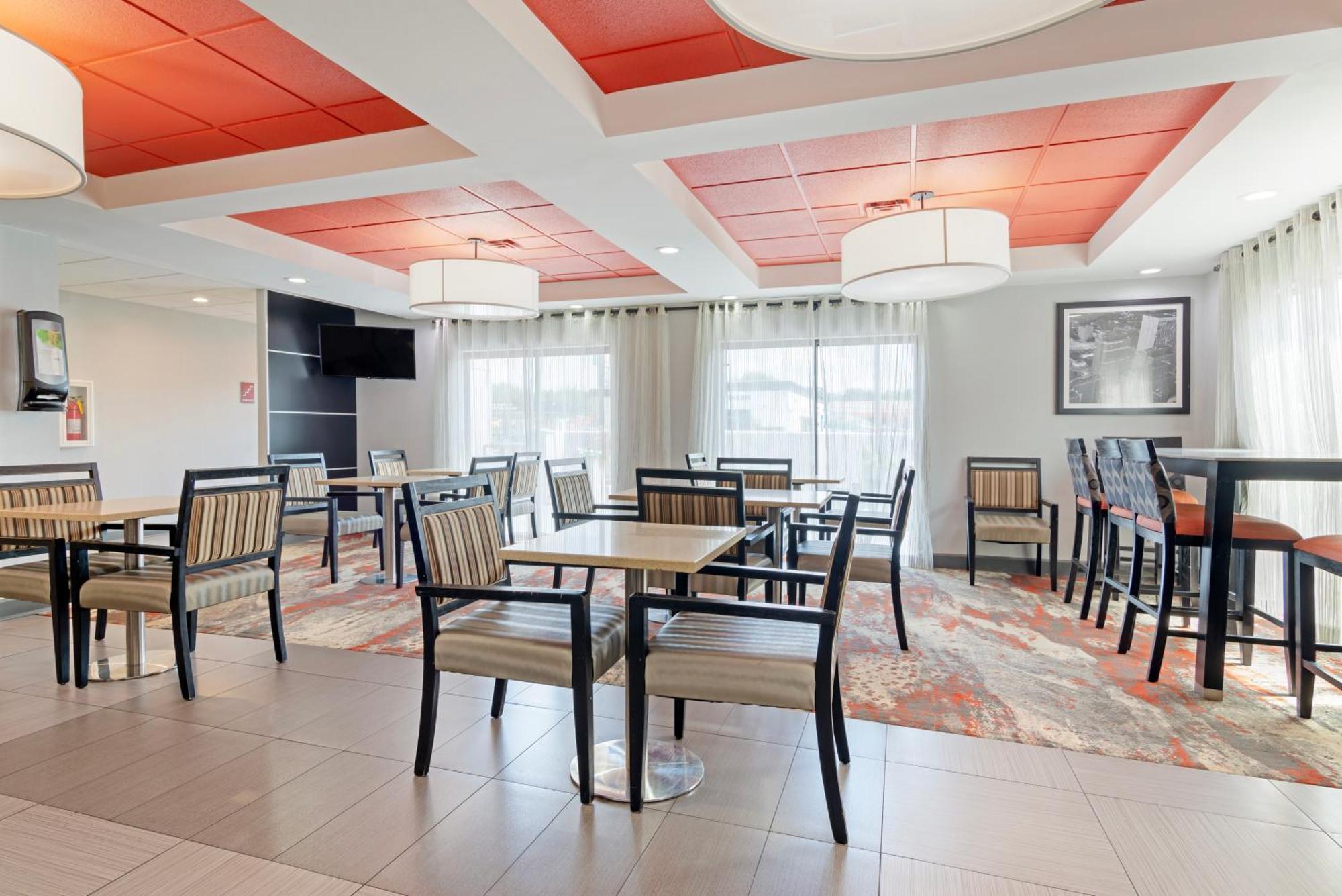 Comfort Inn & Suites Carrollton Dış mekan fotoğraf